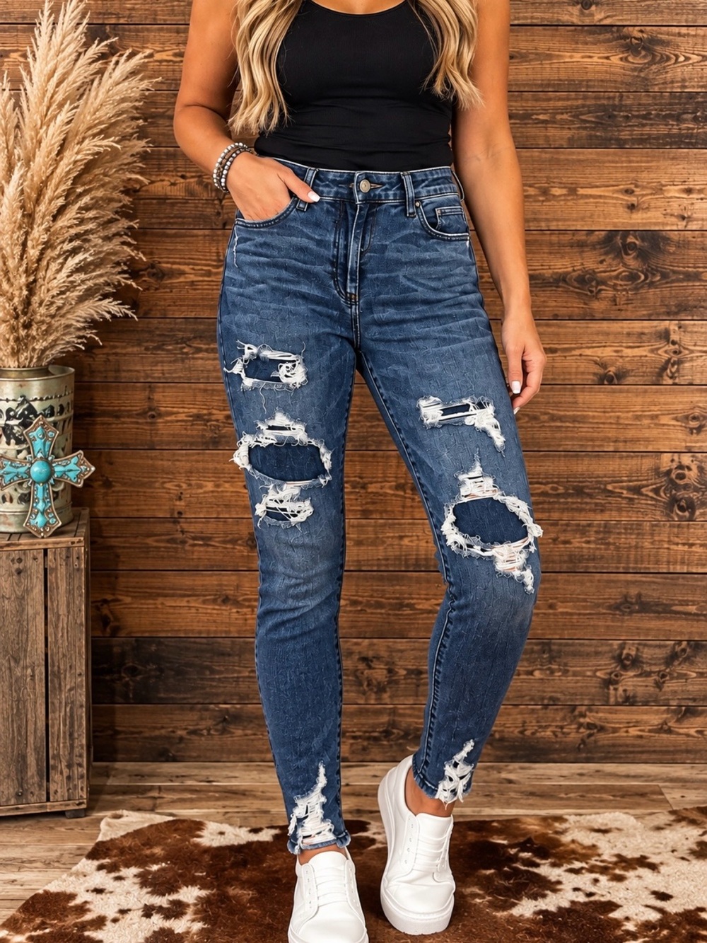 American Eagle Outfitters Dark Blue Distressed High-Rise Skinny Jeans